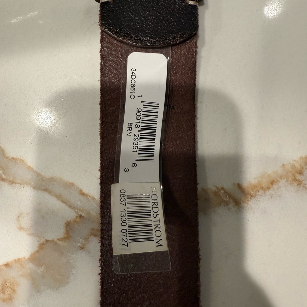 Brand New NWT Frye Dark Brown Distressed Leather Brass Belt Women’s Small S - Picture 5 of 5